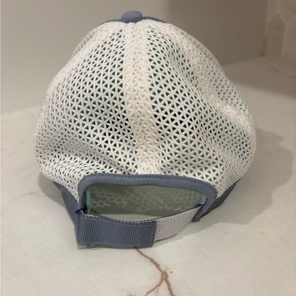 Ivivva girl’s adjustable trucker hat size medium/large - Picture 6 of 7